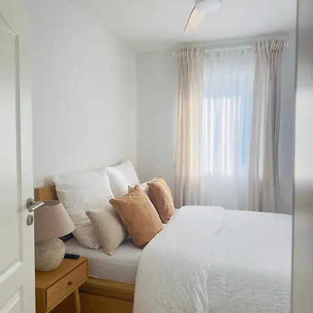 Sonnensteinzimmer - Zwischen Saechsischer Schweiz Und Dresden Pirna